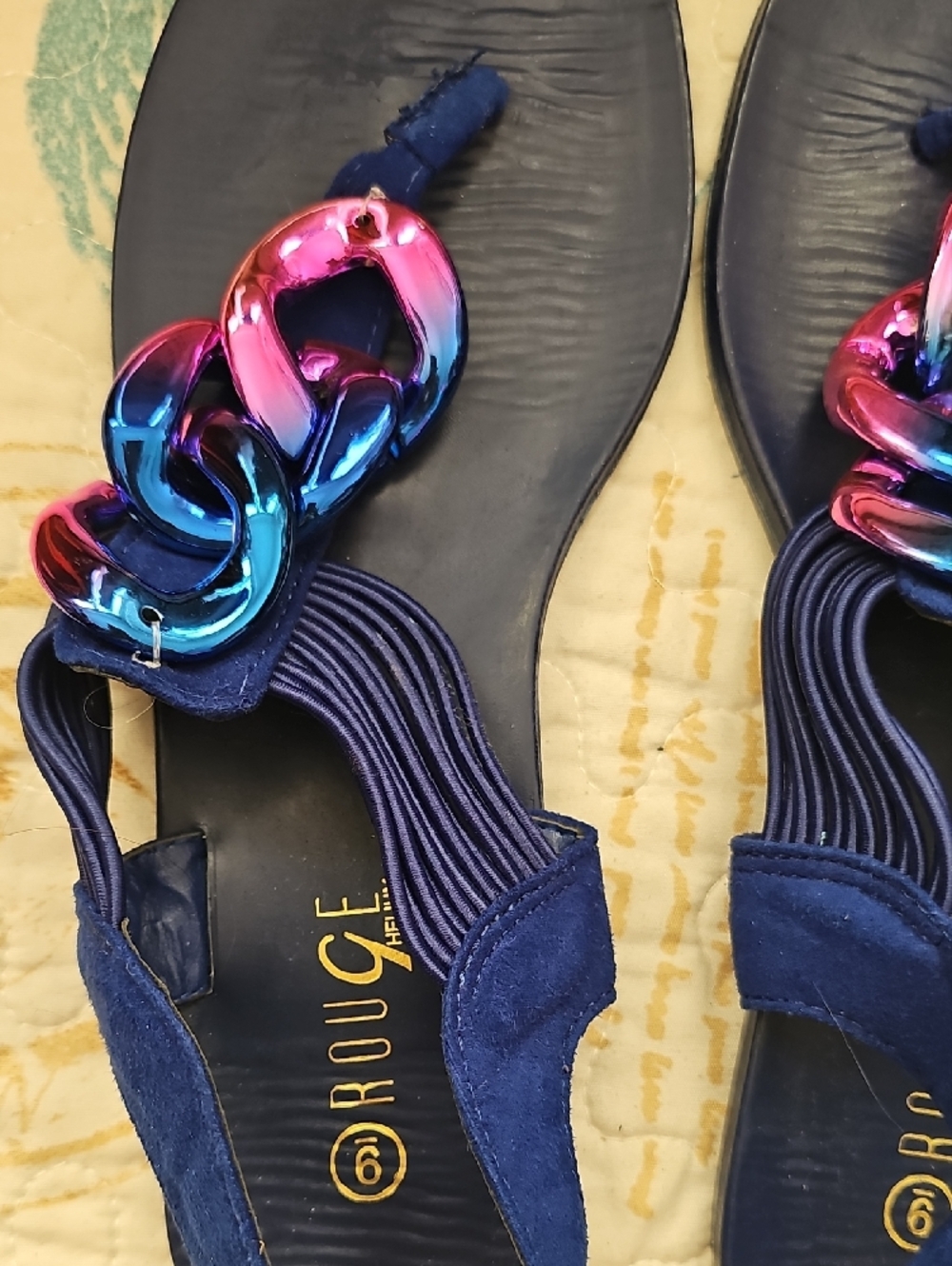 Rouge Helium Women's Navy Blue Slingback Sandals & Iridescent Chain Accent SZ 9 - Picture 2 of 4
